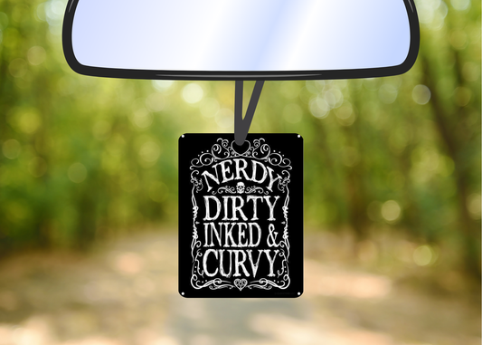 Inked and curvy felt freshie