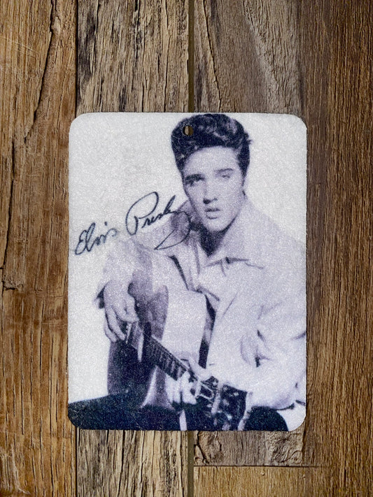 Elvis felt freshie